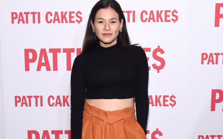 Who Is Yael Stone? Get To Know About Her Age, Height, Net Worth, Measurements, Personal Life, & Relationship